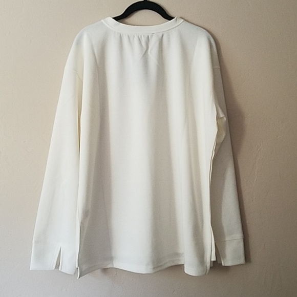 *REPOSH* - WONDERLAND PULLOVER - Picture 2 of 7